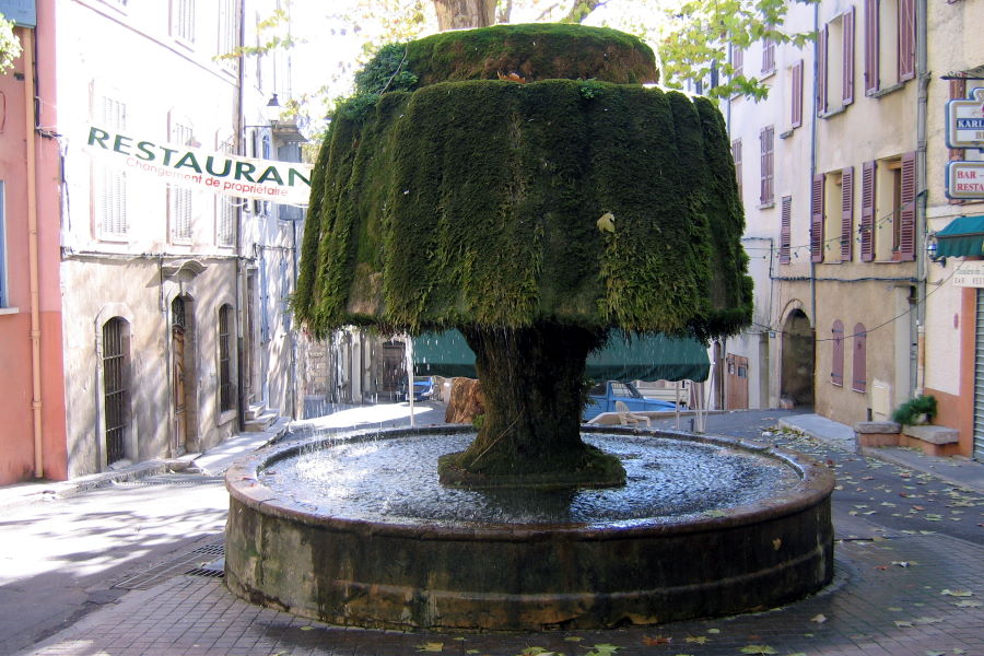 Fontaine à Barjols